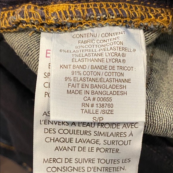 Thyme Maternity Dark Wash Jeans - Picture 5 of 5